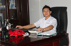 上海廣告切割設(shè)備制造商 陳先生