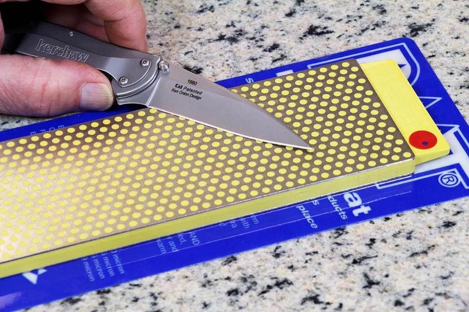 DMT磨刀石.jpg DMT磨刀石.jpg